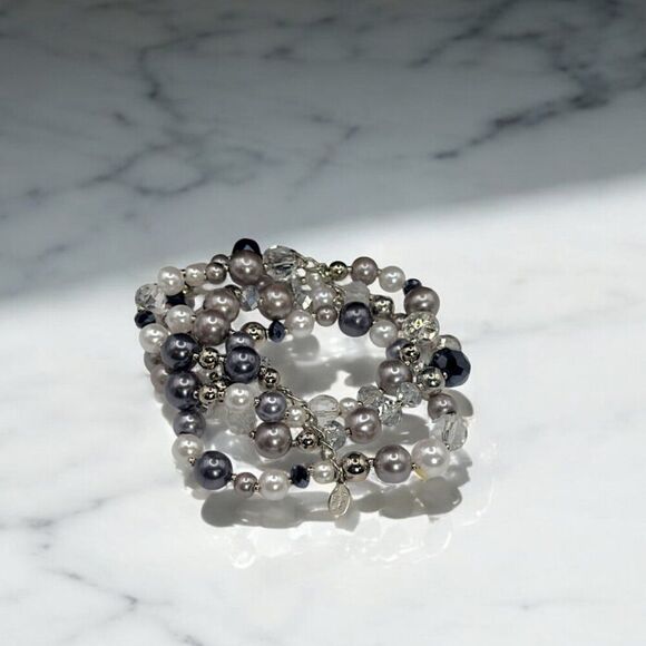 Cookie Lee Vintage Matching Glass Multi-Strand Beaded Necklace & Bracelet Set - Picture 7 of 7